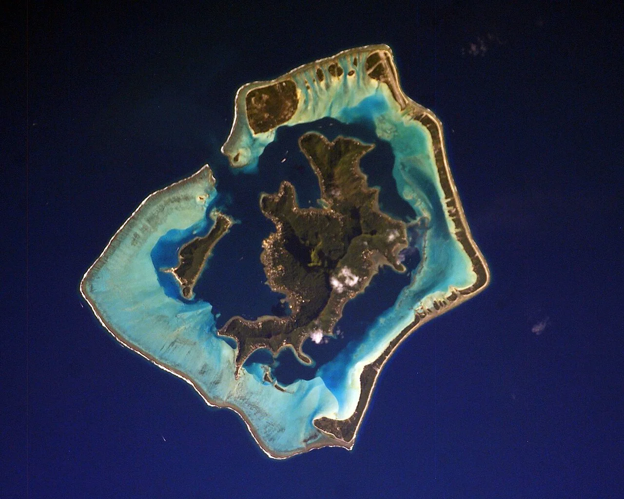 Bora Bora — Oceania